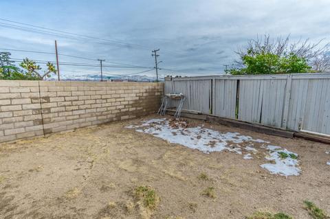 8345 Dove Creek Trl, Hesperia, CA 92344 photo 21