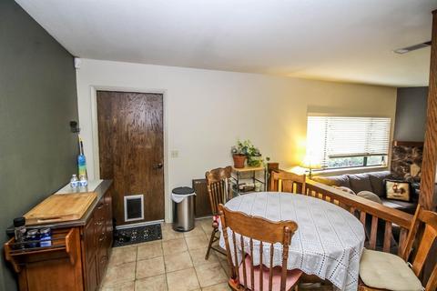 7743 Corona Ave, Hesperia, CA 92345 photo 10
