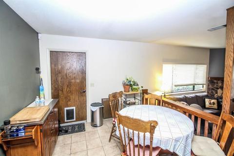 7743 Corona Ave, Hesperia, CA 92345 photo 9