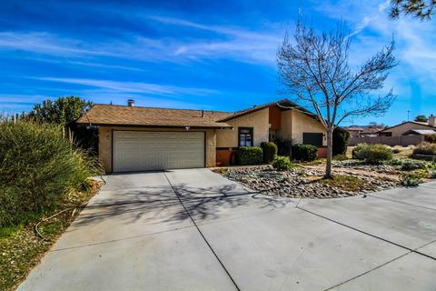 7743 Corona Ave, Hesperia, CA 92345 photo 3