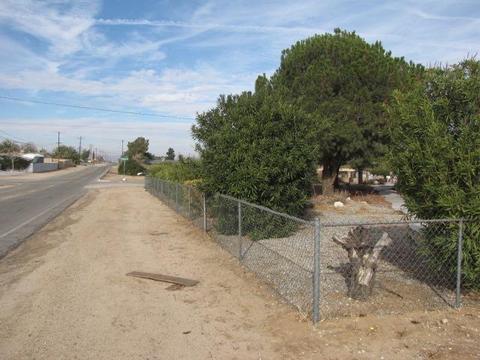 11311 Peach Ave, Hesperia, CA 92345 photo 17