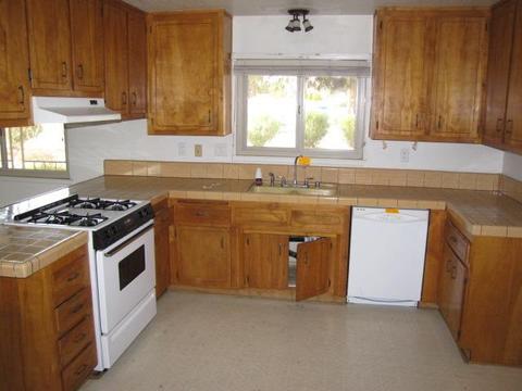 11311 Peach Ave, Hesperia, CA 92345 photo 2