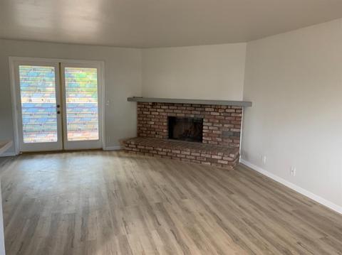 10472 Locust Ave, Hesperia, CA 92345 photo 2
