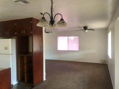 15755 Wyandot Rd, Apple Valley, CA 92307 photo 4