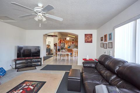 8602 10th Ave, Hesperia, CA 92345 photo 21