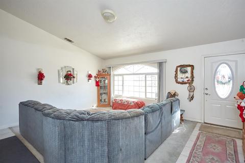 8602 10th Ave, Hesperia, CA 92345 photo 4