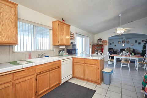 8602 10th Ave, Hesperia, CA 92345 photo 16