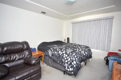 8602 10th Ave, Hesperia, CA 92345 photo 35