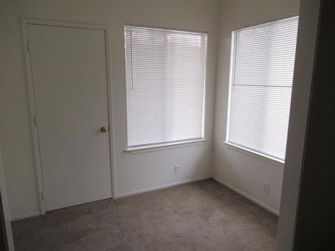 17658 Sultana St, Hesperia, CA 92345 photo 6