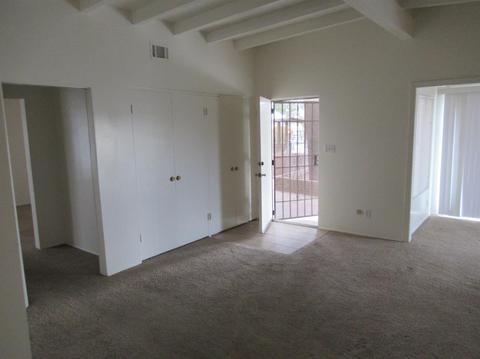 17658 Sultana St, Hesperia, CA 92345 photo 4