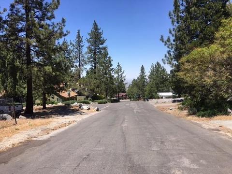 5370 Desert View Dr, Wrightwood, CA 92397 photo 4