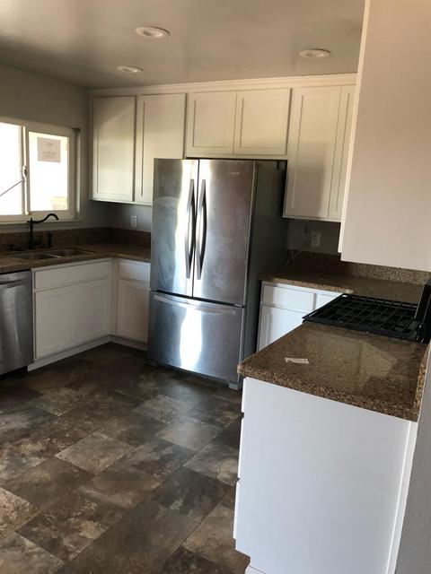 301 Del Mar Ave, Barstow, CA 92311 photo 5