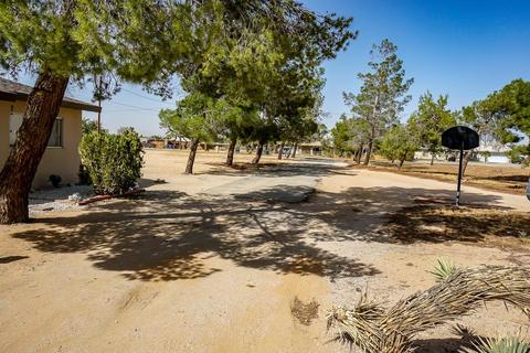 21823 Sioux Rd, Apple Valley, CA 92308 photo 17