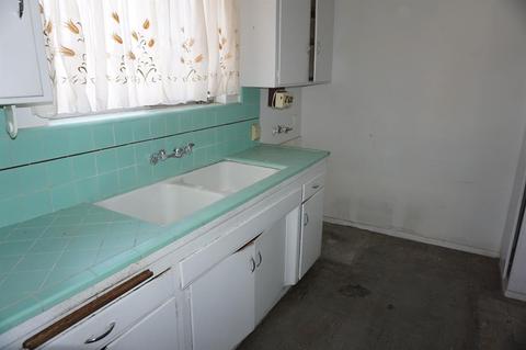 1000 Elizabeth St, Barstow, CA 92311 photo 6