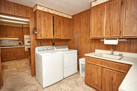 10425 Paramount Rd, Phelan, CA 92371 photo 28