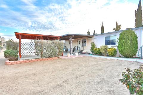 10425 Paramount Rd, Phelan, CA 92371 photo 53