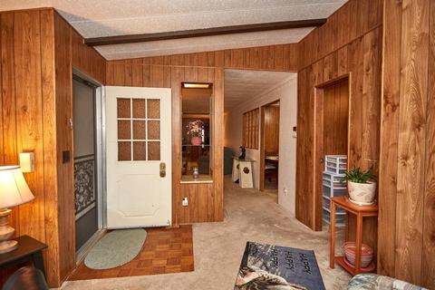 10425 Paramount Rd, Phelan, CA 92371 photo 12