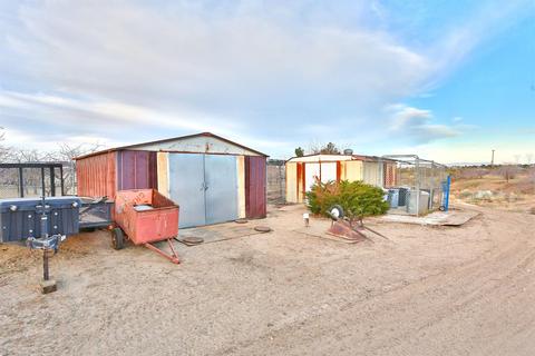 10425 Paramount Rd, Phelan, CA 92371 photo 66