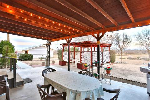 10425 Paramount Rd, Phelan, CA 92371 photo 50