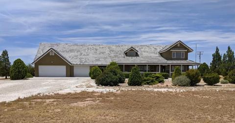 35668 Mountain View Rd, Hinkley, CA 92347 photo 1