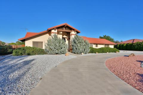14705 Genesee Rd, Apple Valley, CA 92307 photo 4