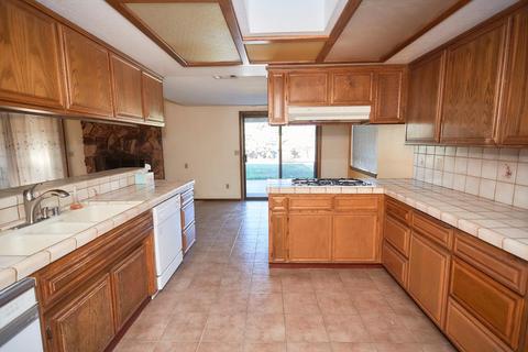 14705 Genesee Rd, Apple Valley, CA 92307 photo 18