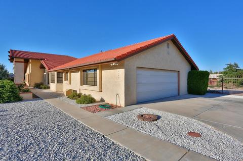 14705 Genesee Rd, Apple Valley, CA 92307 photo 7