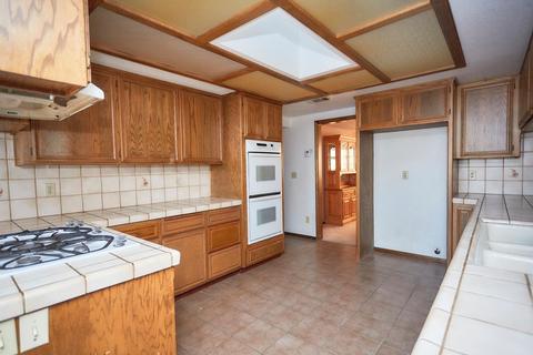 14705 Genesee Rd, Apple Valley, CA 92307 photo 17