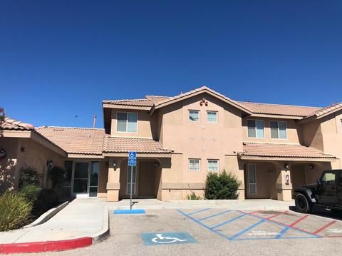16348 Sequoia St, Hesperia, CA 92345 photo 2