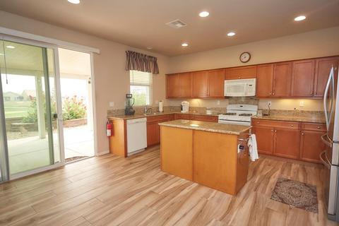 10373 Darby Rd, Apple Valley, CA 92308 photo 7