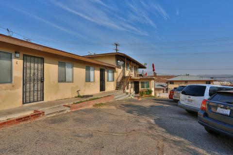145 W Fredricks St, Barstow, CA 92311 photo 4