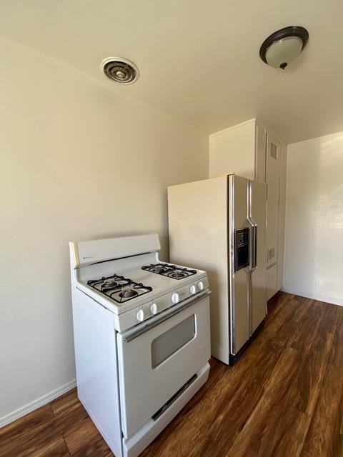145 W Fredricks St, Barstow, CA 92311 photo 8