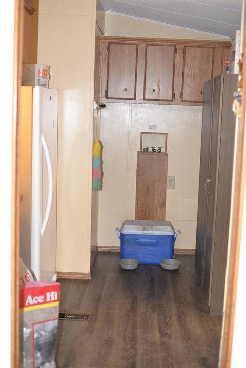 9229 Duncan Rd, Victorville, CA 92392 photo 5
