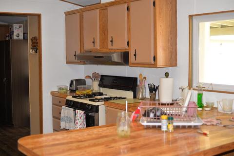 9229 Duncan Rd, Victorville, CA 92392 photo 11