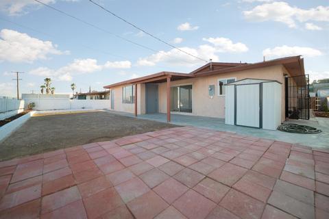 621 Yucca Ave, Barstow, CA 92311 photo 2