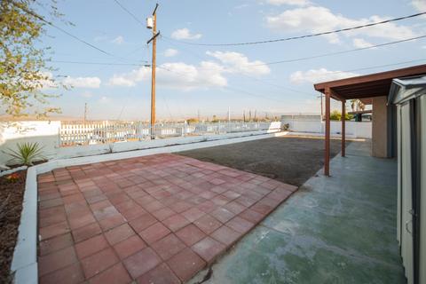 621 Yucca Ave, Barstow, CA 92311 photo 22