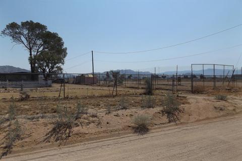 Undisclosed, Apple Valley, CA 92307 photo 2