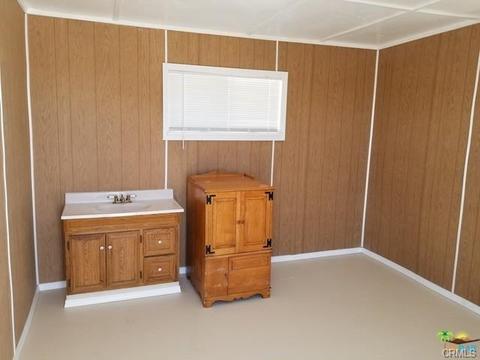 57616 Reche Rd, Landers, CA 92285 photo 11