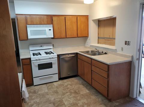 13681 Yakima Rd, Apple Valley, CA 92308 photo 4