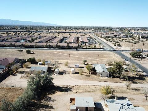 16749 Sultana St, Hesperia, CA 92345 photo 3