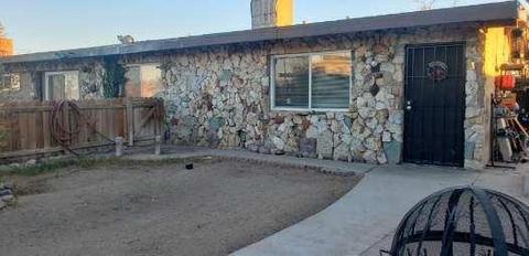 930 Pine Ave, Barstow, CA 92311 photo 6
