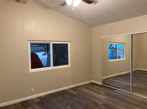 11068 Wilson Ranch Rd, Phelan, CA 92371 photo 10