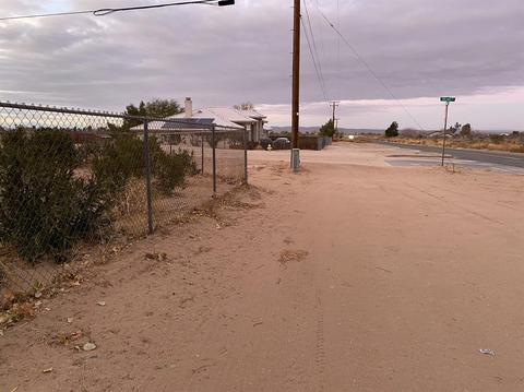 11068 Wilson Ranch Rd, Phelan, CA 92371 photo 55