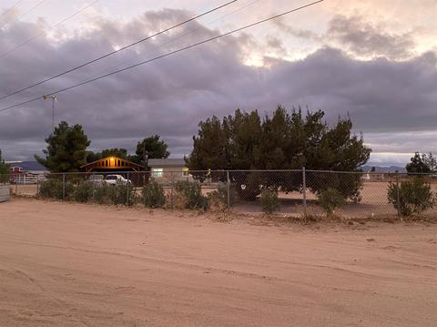 11068 Wilson Ranch Rd, Phelan, CA 92371 photo 57
