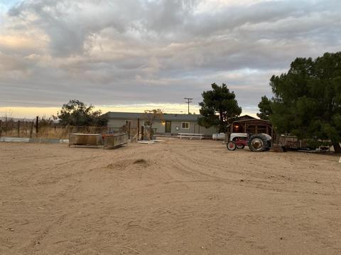 11068 Wilson Ranch Rd, Phelan, CA 92371 photo 52