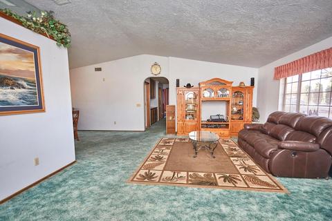 17185 Redding St, Hesperia, CA 92345 photo 13