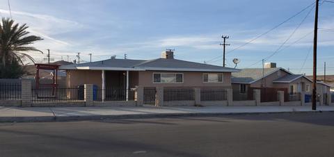 208 N 7th Ave, Barstow, CA 92311 photo 1