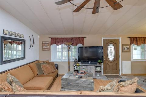 11624 Acanthus St, Phelan, CA 92371 photo 11