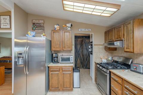11624 Acanthus St, Phelan, CA 92371 photo 16