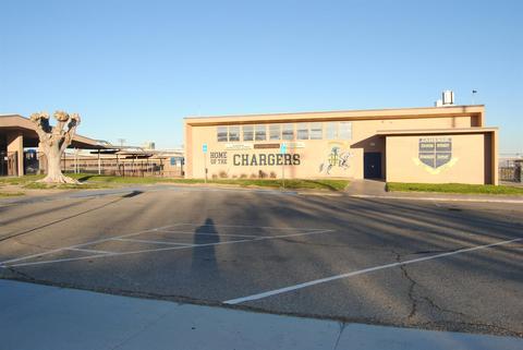 944 Carson St, Barstow, CA 92311 photo 5